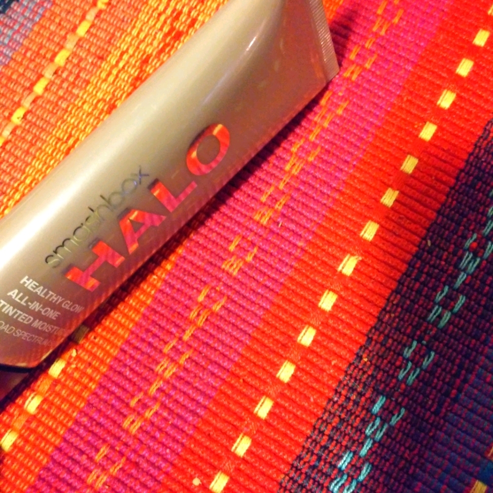 Smashbox HALO tinted moisturizer